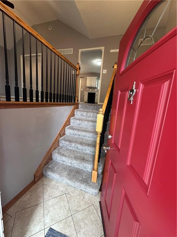 1214 Sw Windcrest Court Property Photo 3