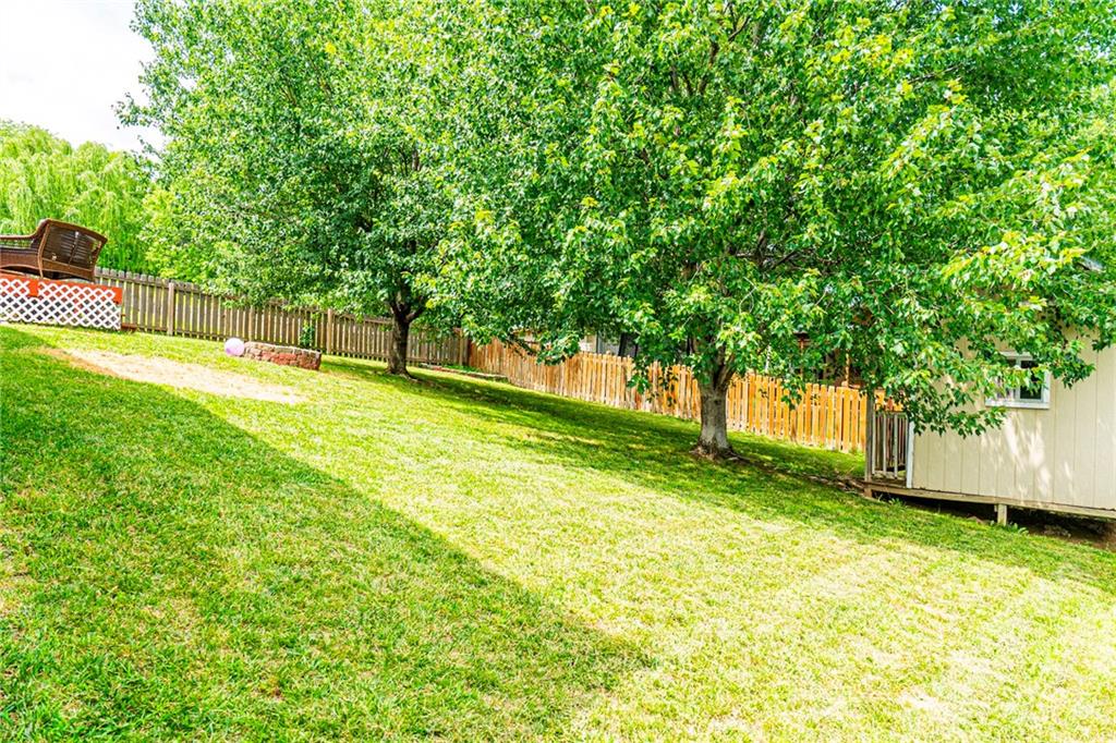 1214 Sw Windcrest Court Property Photo 34