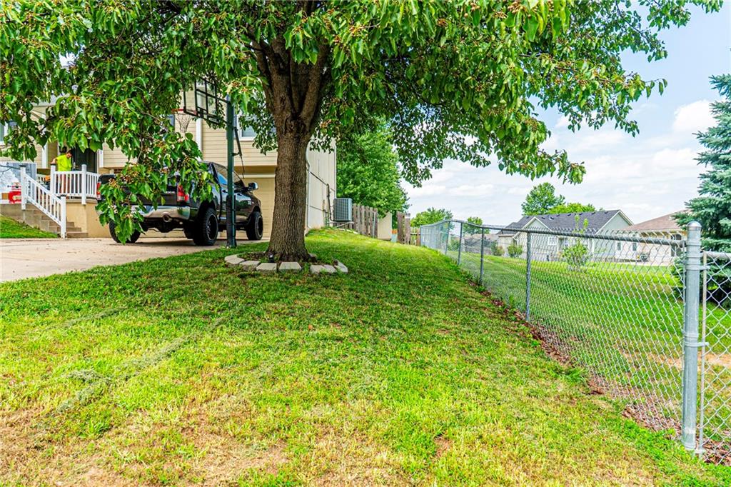 1214 Sw Windcrest Court Property Photo 37