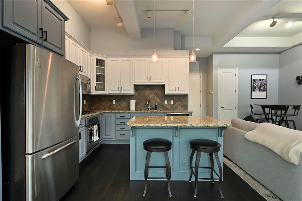 1101 Walnut Street Property Photo 7