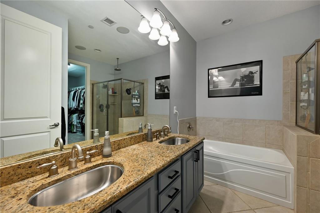 1101 Walnut Street Property Photo 14