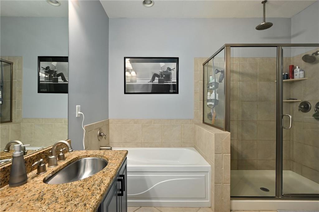 1101 Walnut Street Property Photo 15