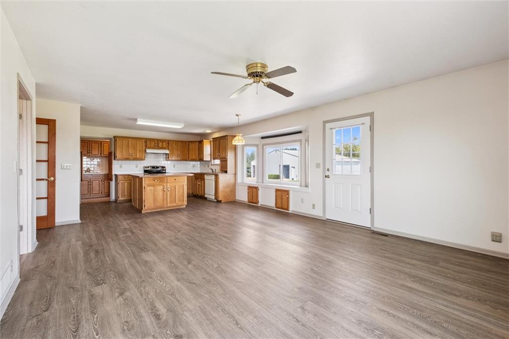 30680 243rd Street Property Photo 16