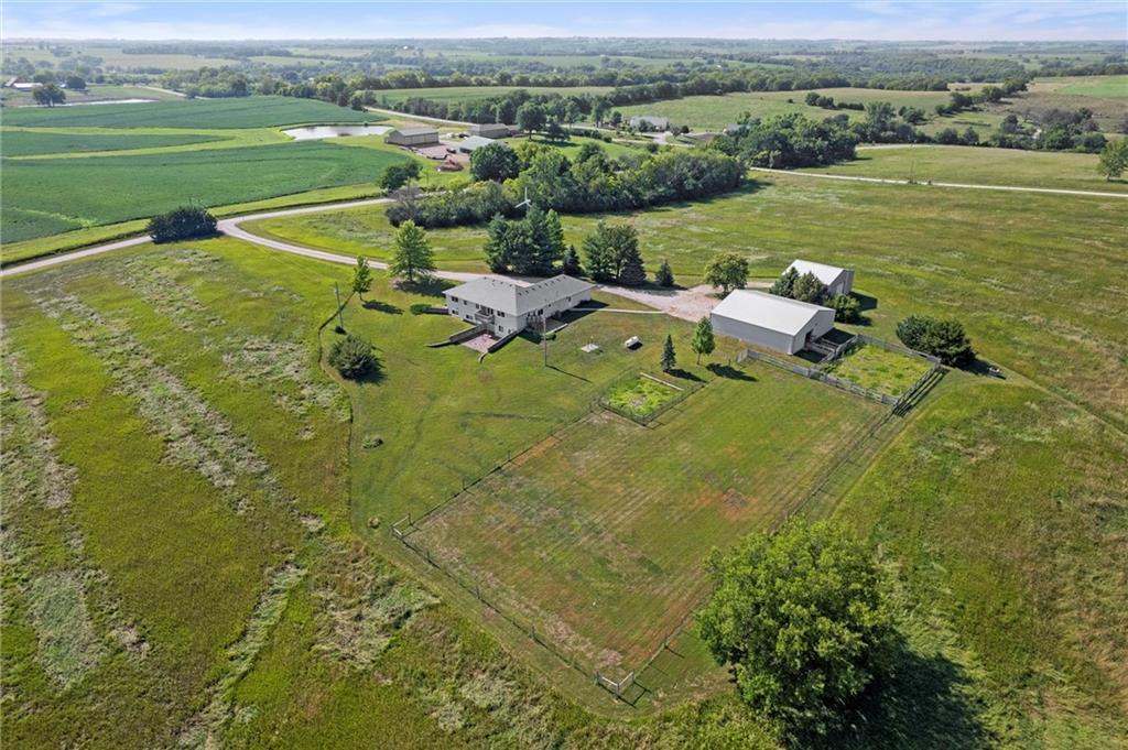 30680 243rd Street Property Photo 44