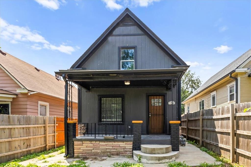 124 N Topping Avenue Property Photo 1