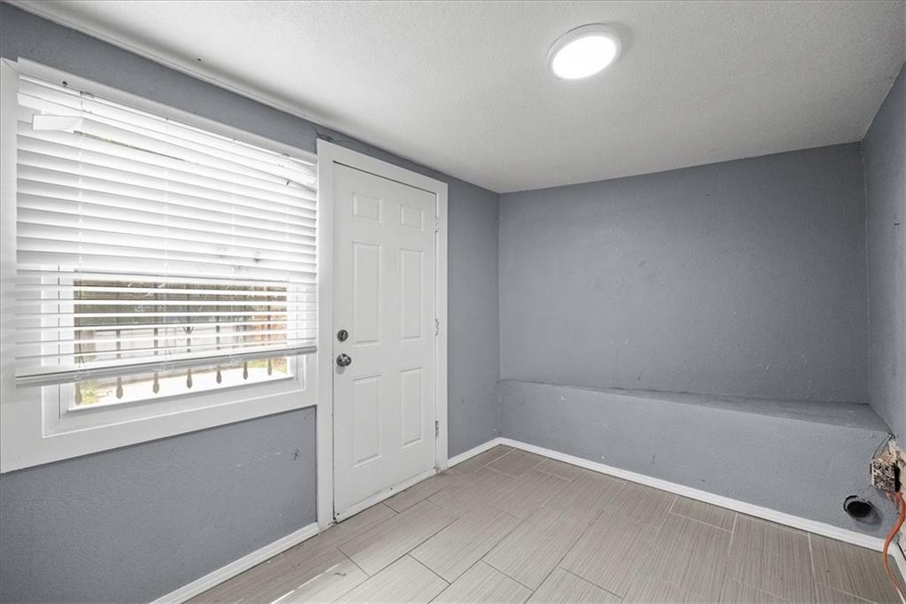 124 N Topping Avenue Property Photo 10