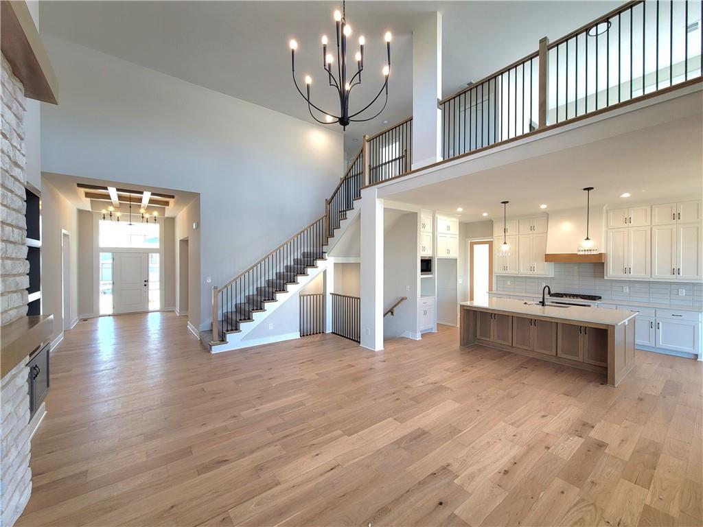 18273 Century Street Property Photo 5