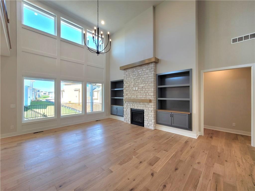 18273 Century Street Property Photo 7