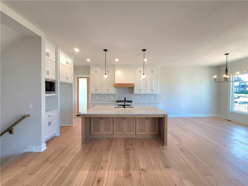 18273 Century Street Property Photo 8