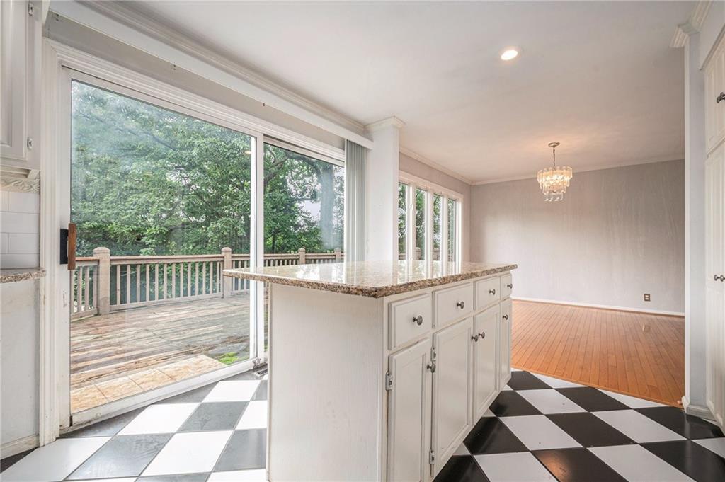 9815 Overbrook Court Property Photo 16