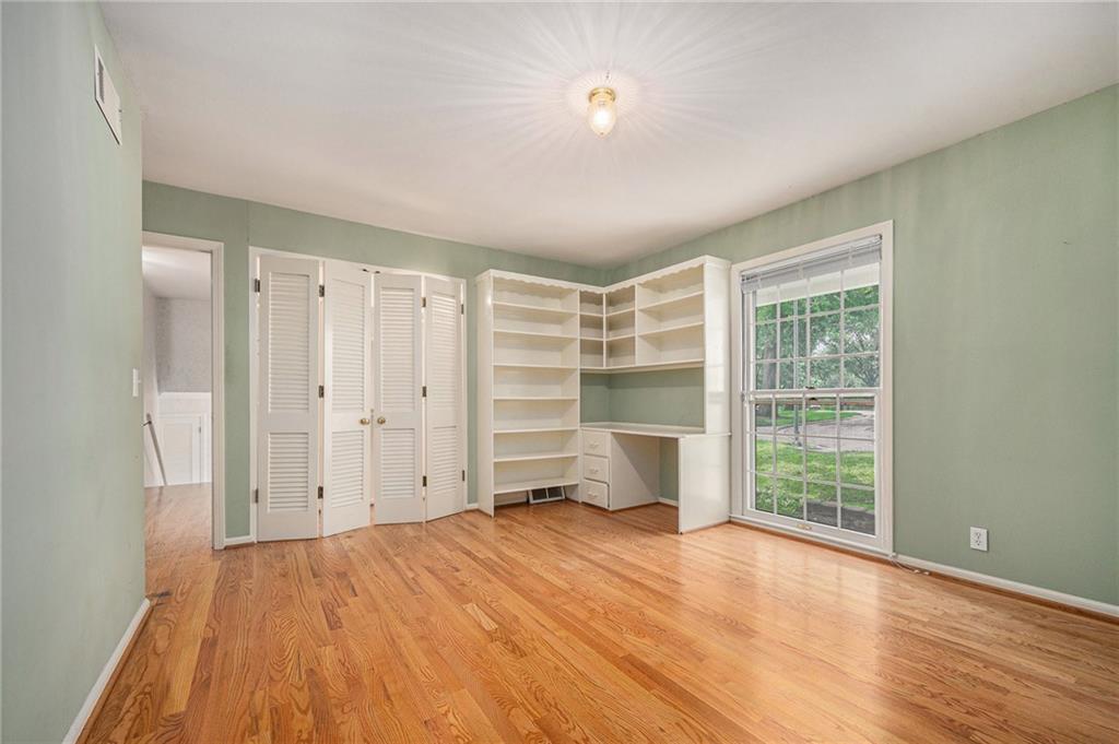 9815 Overbrook Court Property Photo 20