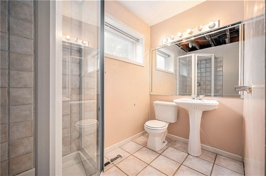 9815 Overbrook Court Property Photo 29