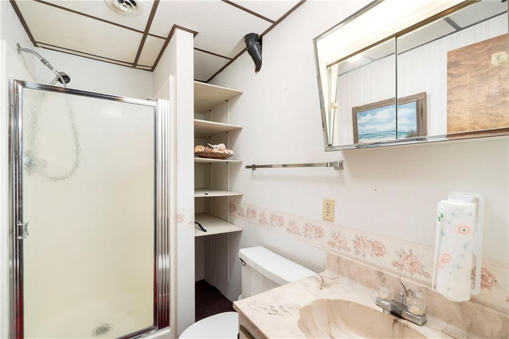 919 S Locust Street Property Photo 26