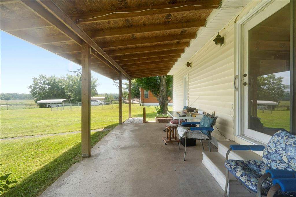 919 S Locust Street Property Photo 30