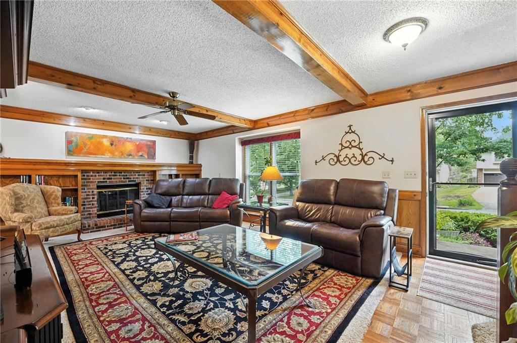 14915 W 84th Terrace Property Photo 8