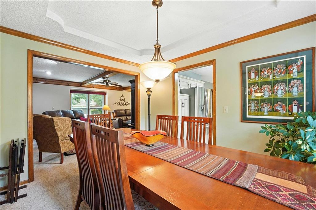 14915 W 84th Terrace Property Photo 11