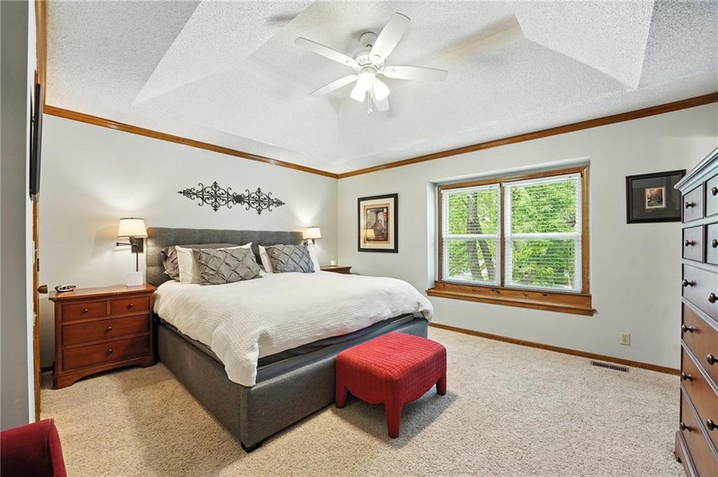 14915 W 84th Terrace Property Photo 19