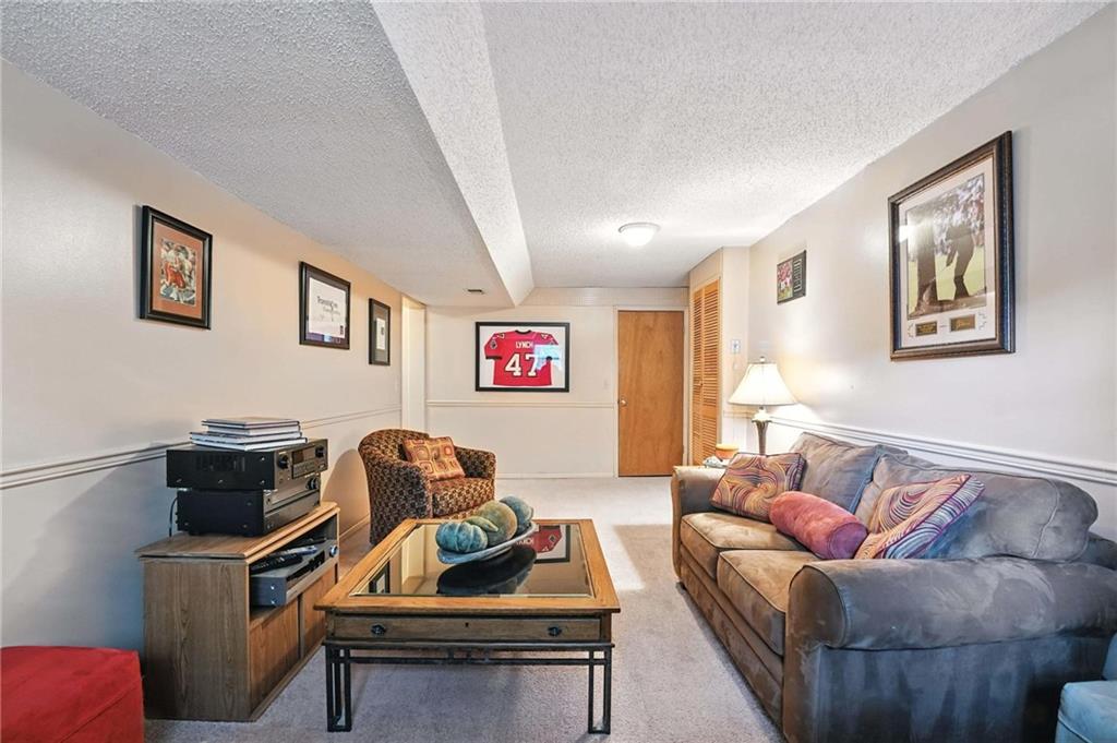 14915 W 84th Terrace Property Photo 31