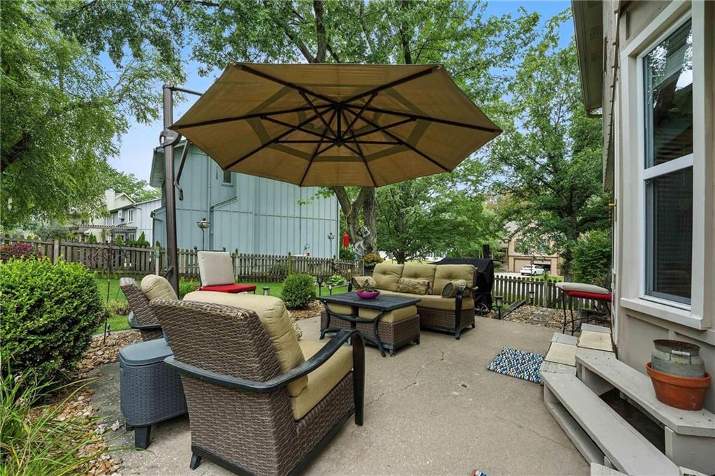 14915 W 84th Terrace Property Photo 33