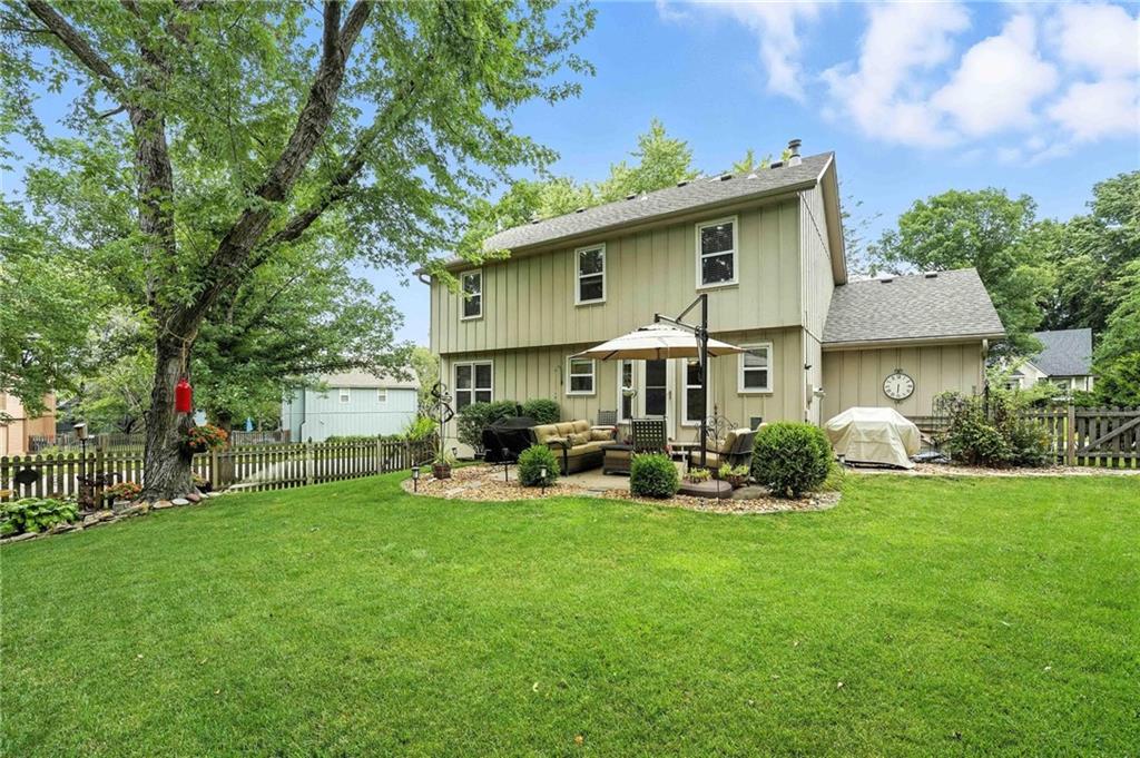 14915 W 84th Terrace Property Photo 36