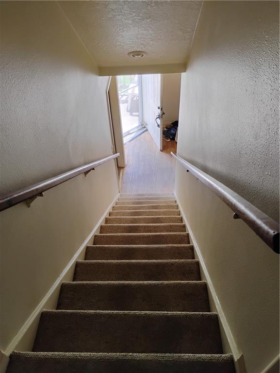 213 E Carlton Street Property Photo 15