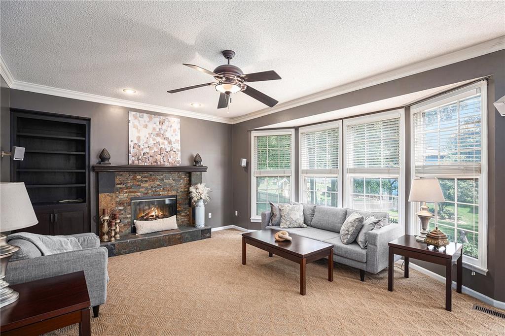 12131 S Rene Street Property Photo 8