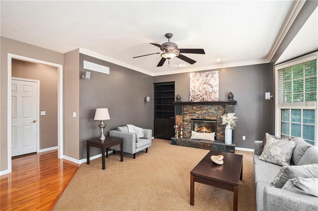 12131 S Rene Street Property Photo 9