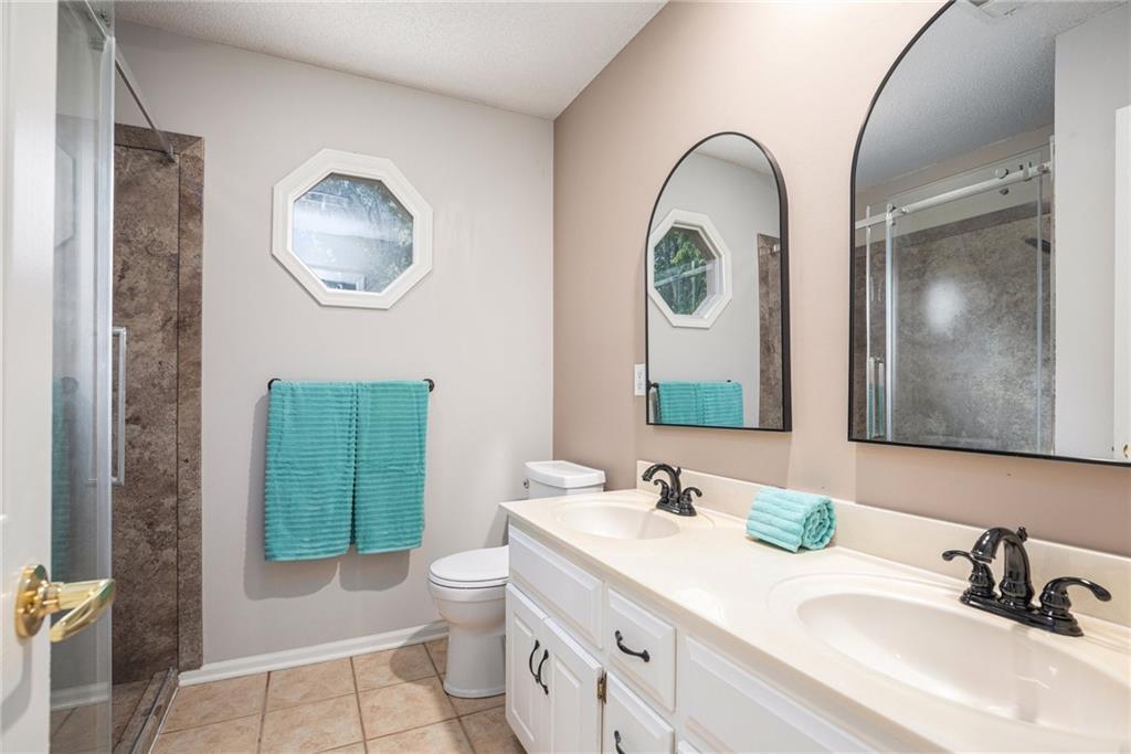 12131 S Rene Street Property Photo 27