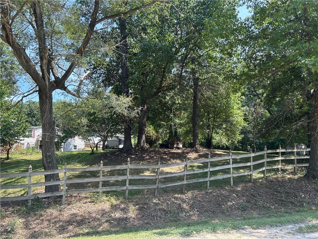 28846 251st Street Property Photo 3