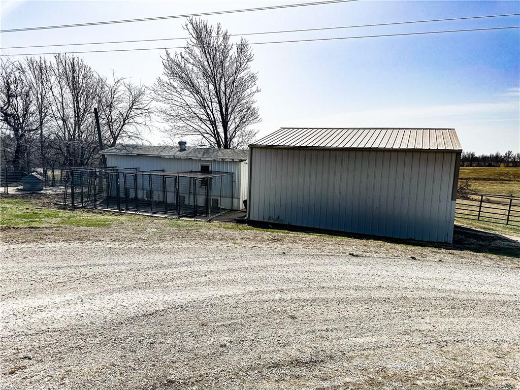 25998 Hemlock Road Property Photo 8