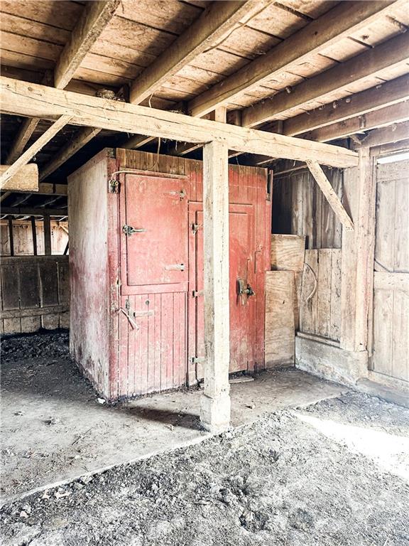 25998 Hemlock Road Property Photo 19