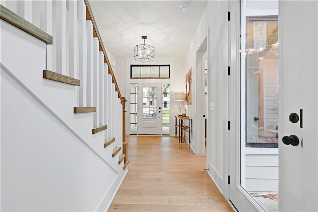 5111 W 72nd Terrace Property Photo 12