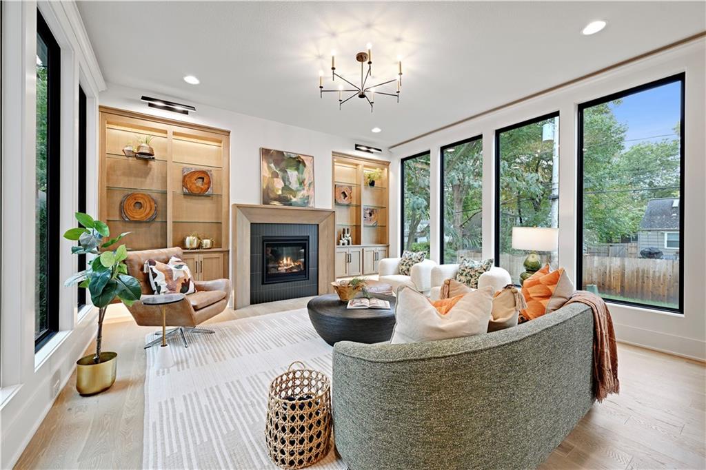 5111 W 72nd Terrace Property Photo 14