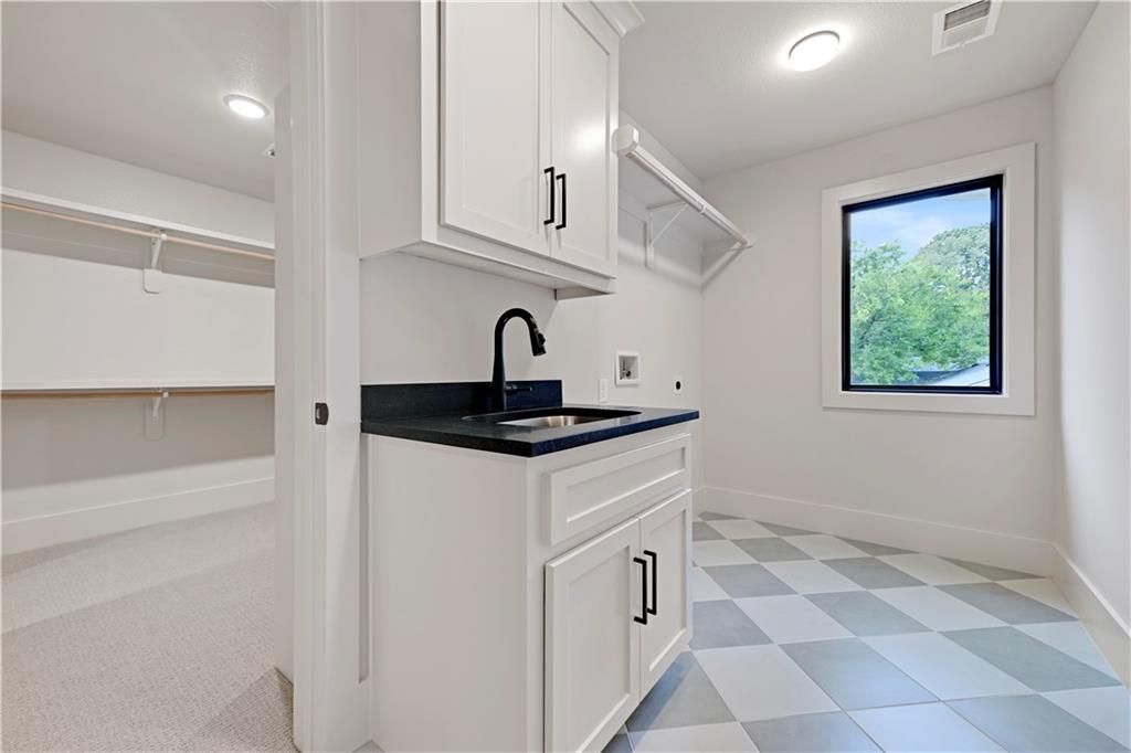 5111 W 72nd Terrace Property Photo 37