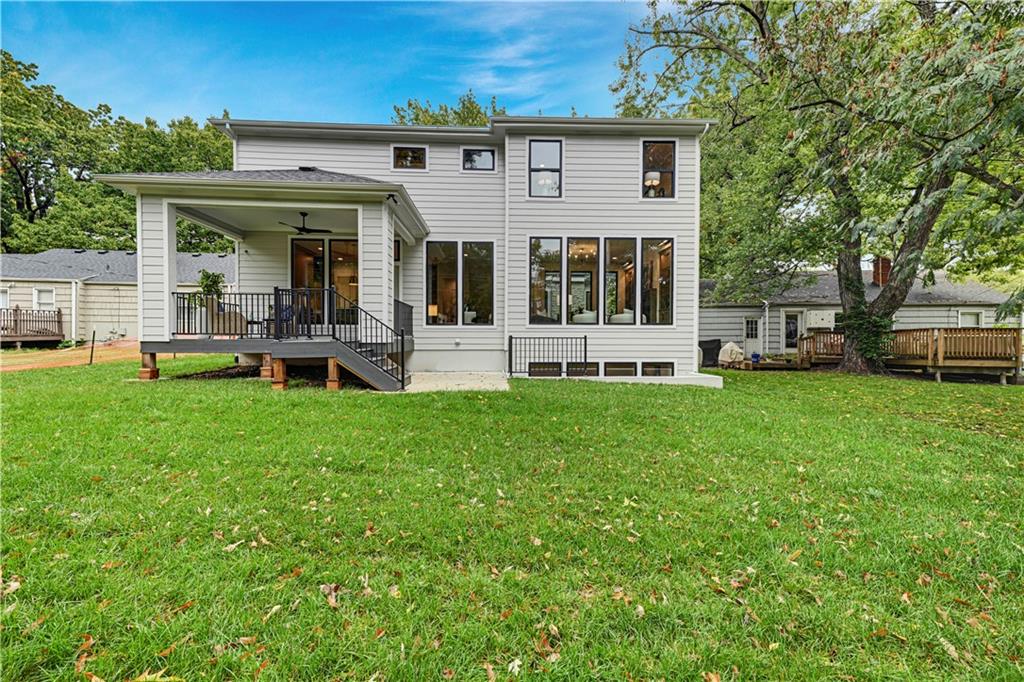 5111 W 72nd Terrace Property Photo 54