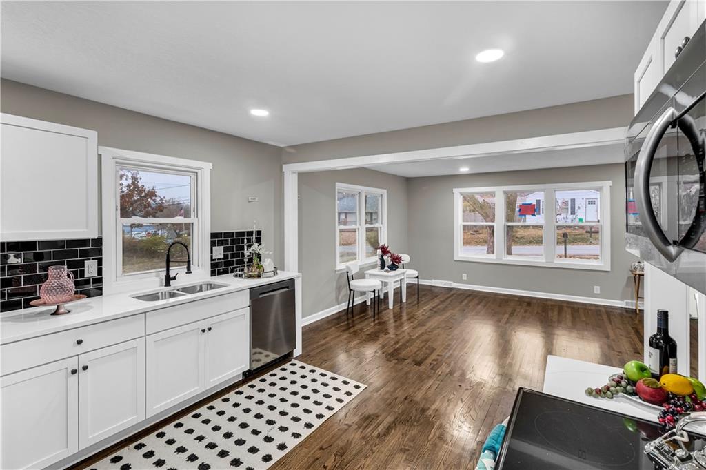 3141 S 37th Street Property Photo 12