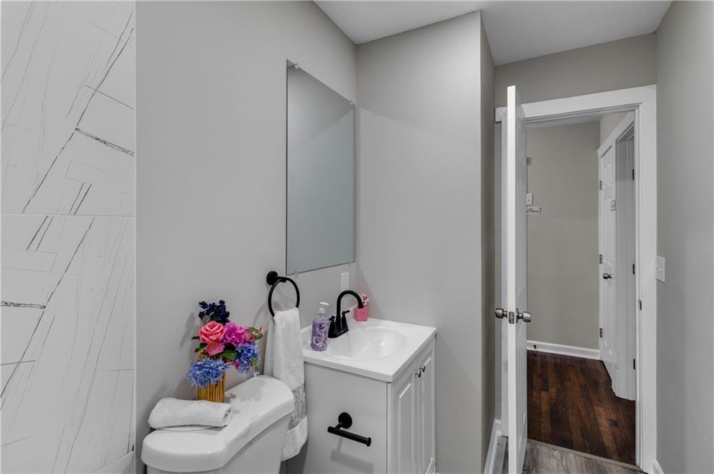 3141 S 37th Street Property Photo 16