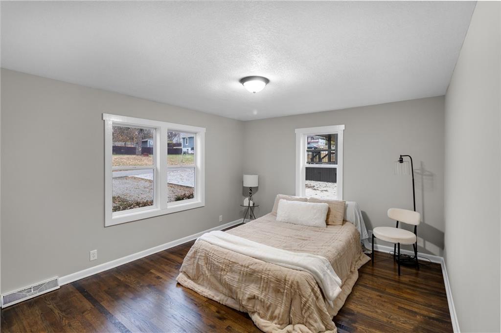 3141 S 37th Street Property Photo 17