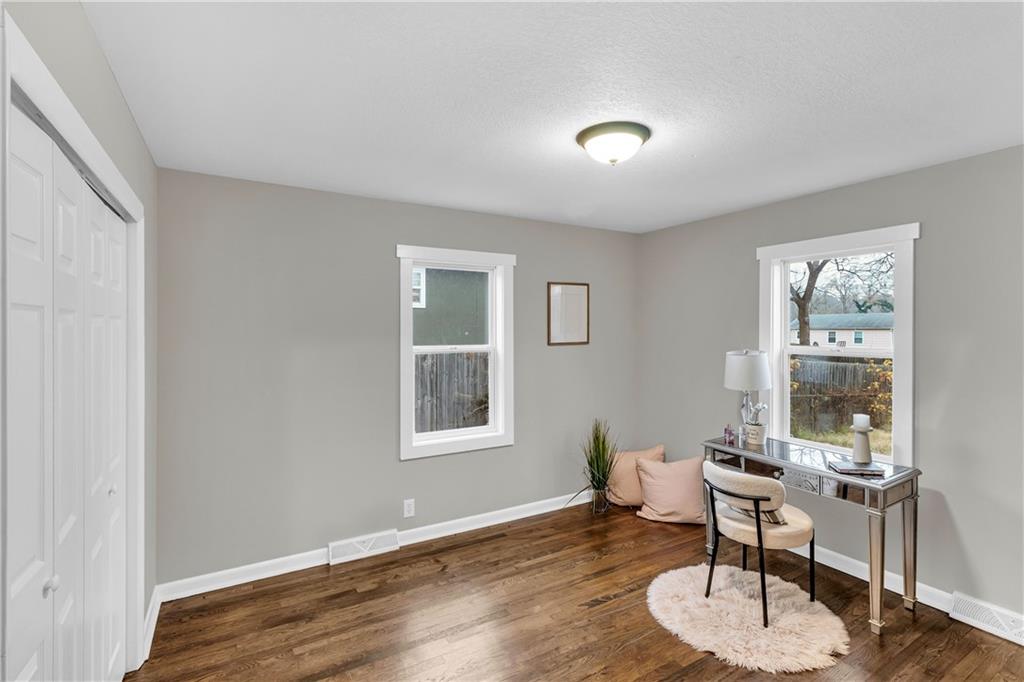 3141 S 37th Street Property Photo 21