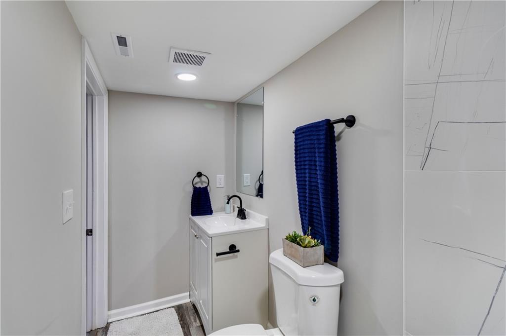 3141 S 37th Street Property Photo 23