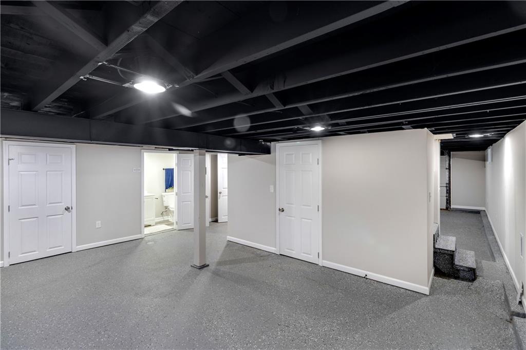 3141 S 37th Street Property Photo 27