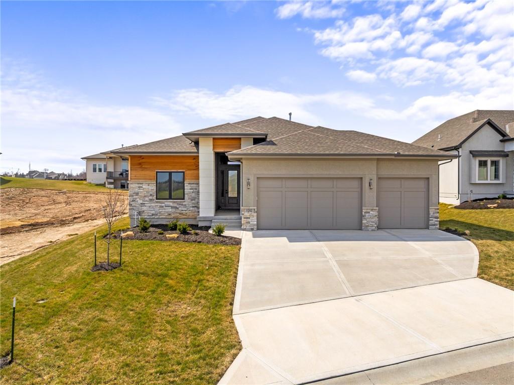 11242 S Sunray Drive Property Photo 1