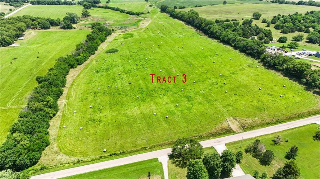 20 Ac E 1700 Road Property Photo