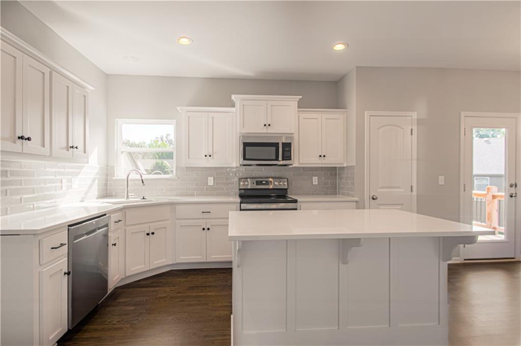 6110 Ne 118th Street Property Photo 13