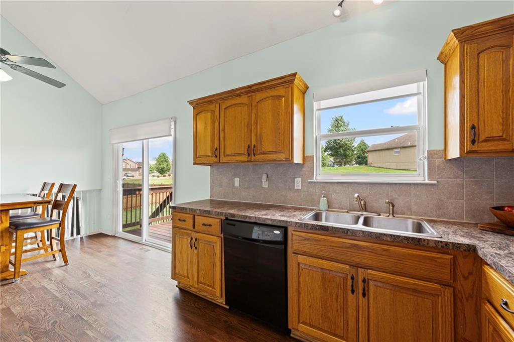 6805 Ne 114th Terrace Property Photo 13