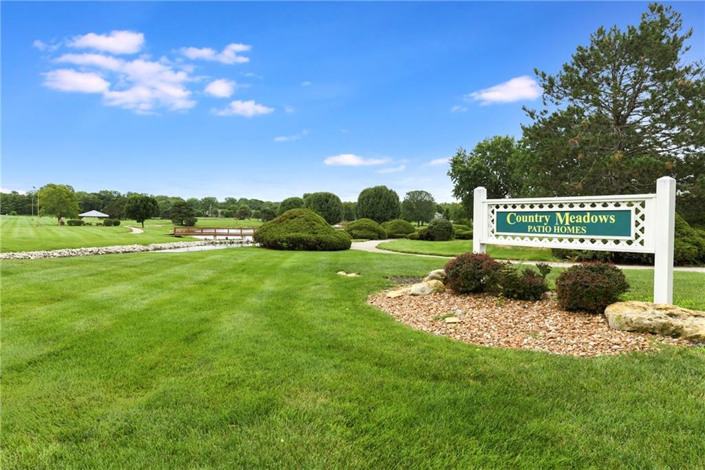 16612 E 53rd Street Property Photo 6