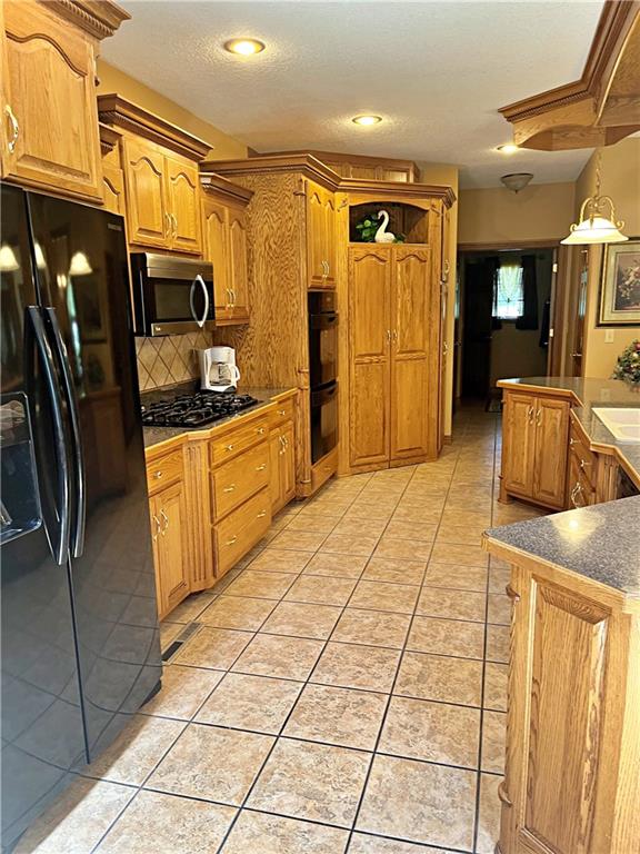 107 W Mckinley Street Property Photo 7