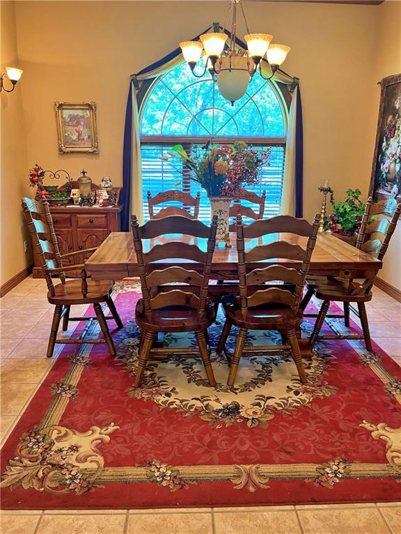 107 W Mckinley Street Property Photo 9