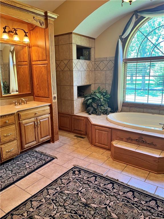 107 W Mckinley Street Property Photo 15