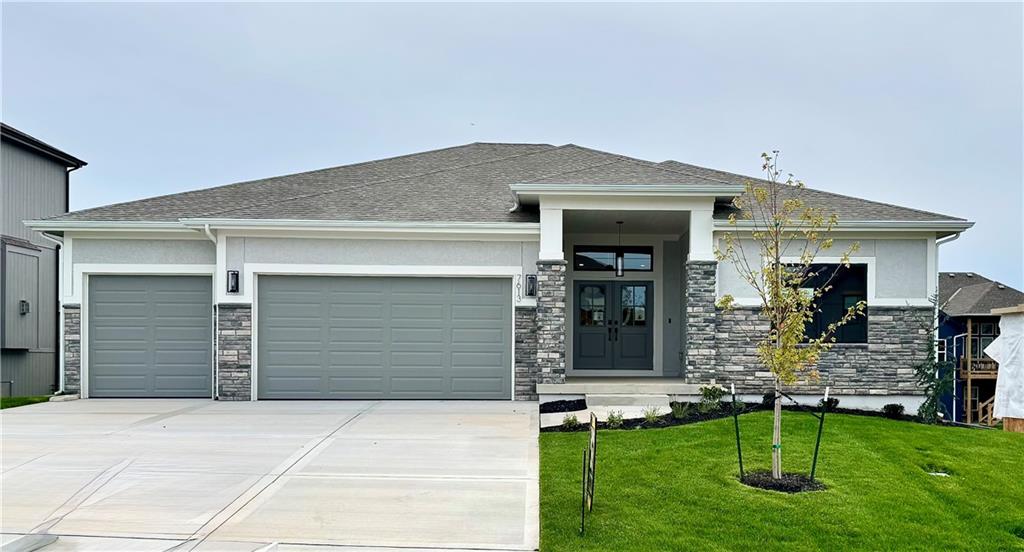 7613 NE 103rd Terrace Property Photo 1